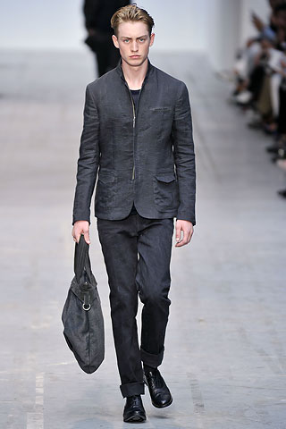 Costume National / - 2011